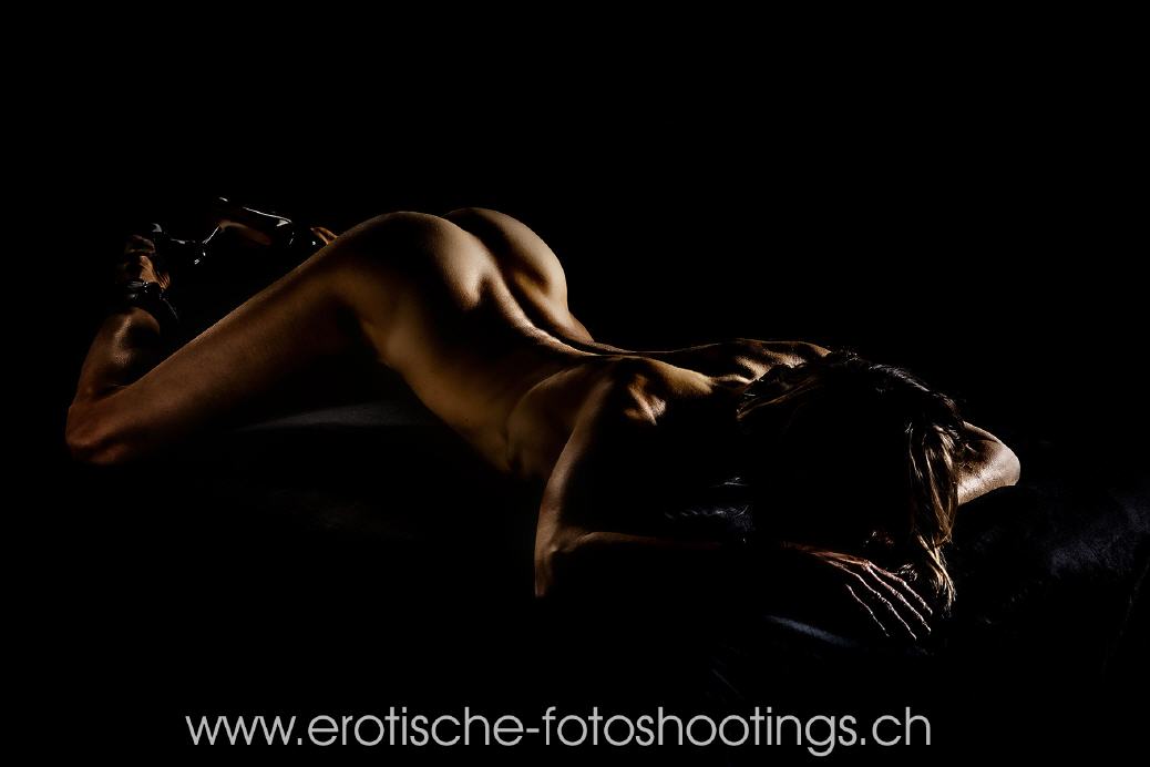 Aus einem klassischen Akt-Fotoshooting,